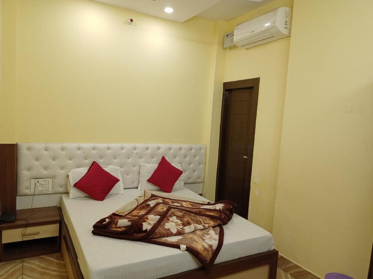 Hotel Vinayak Inn Haridwār المظهر الخارجي الصورة