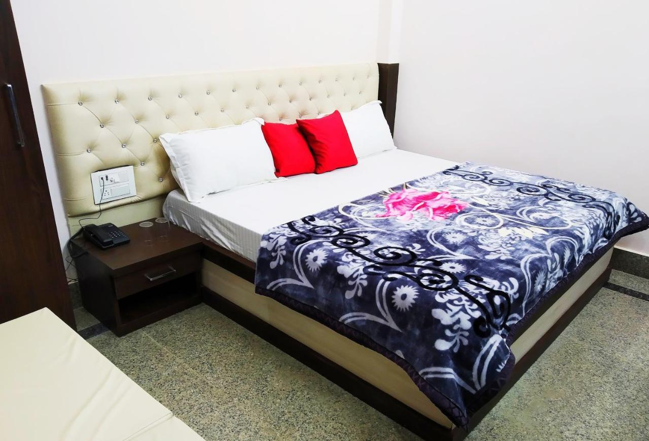 Hotel Vinayak Inn Haridwār المظهر الخارجي الصورة