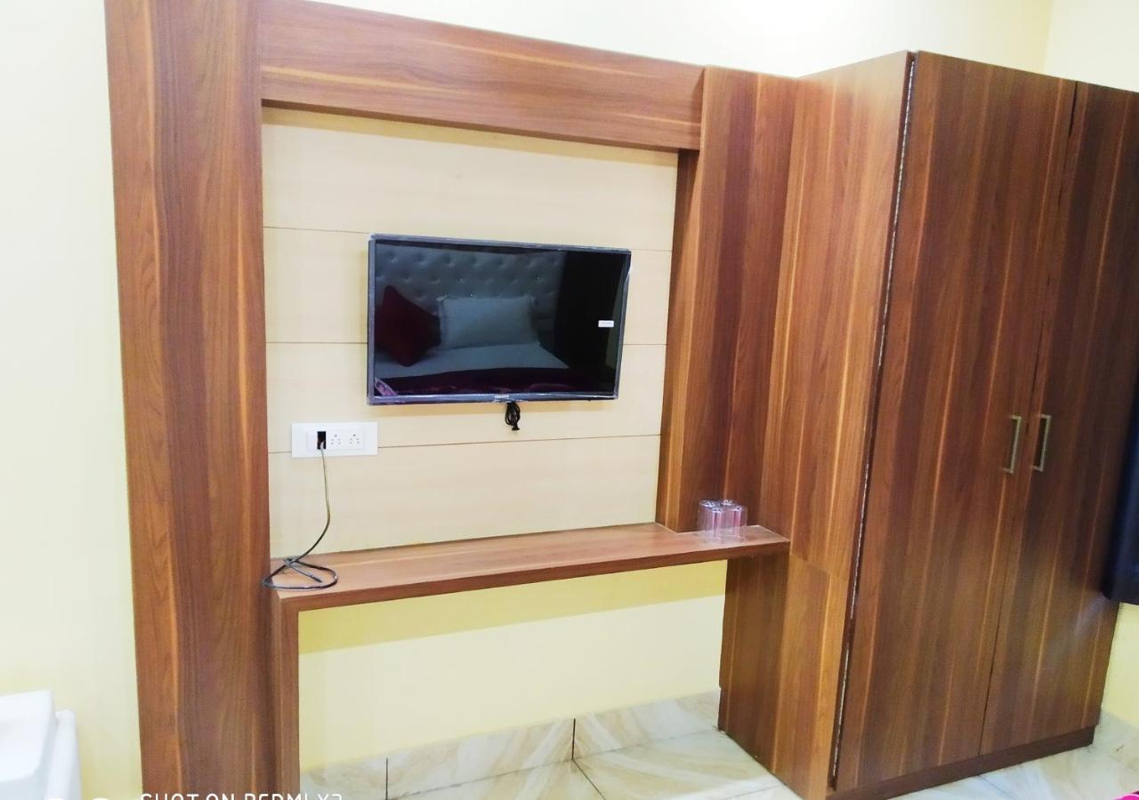 Hotel Vinayak Inn Haridwār المظهر الخارجي الصورة